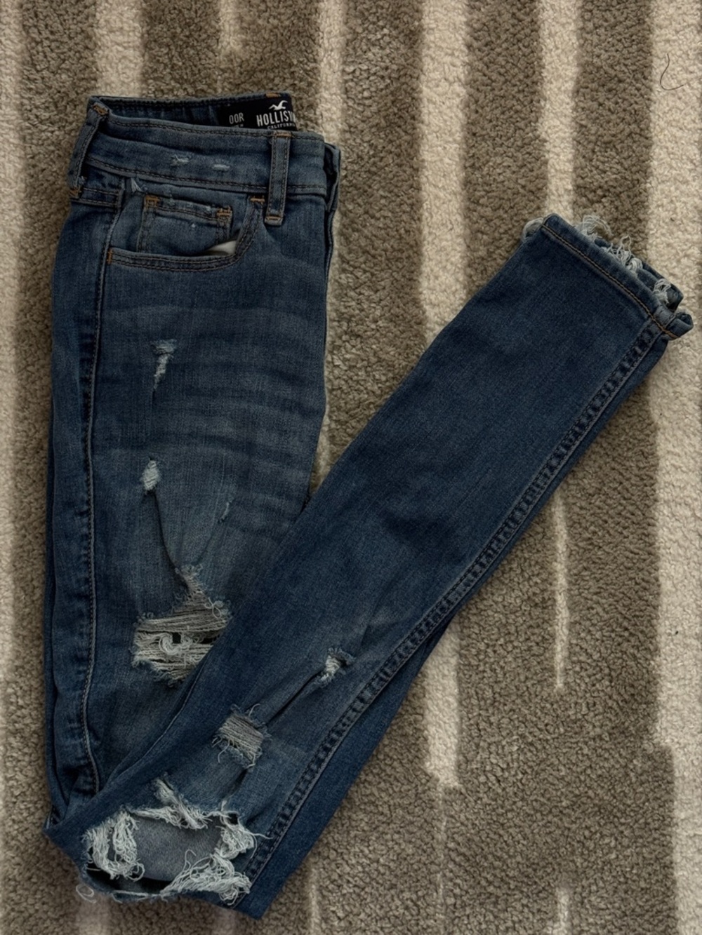 Hollister Dark Blue Ripped Women's Jeans